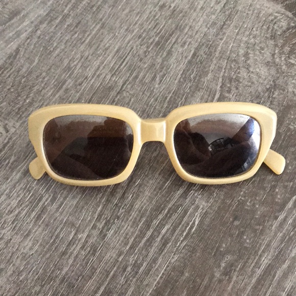 Ralph Lauren Accessories - Vintage Ralph Lauren sunglasses